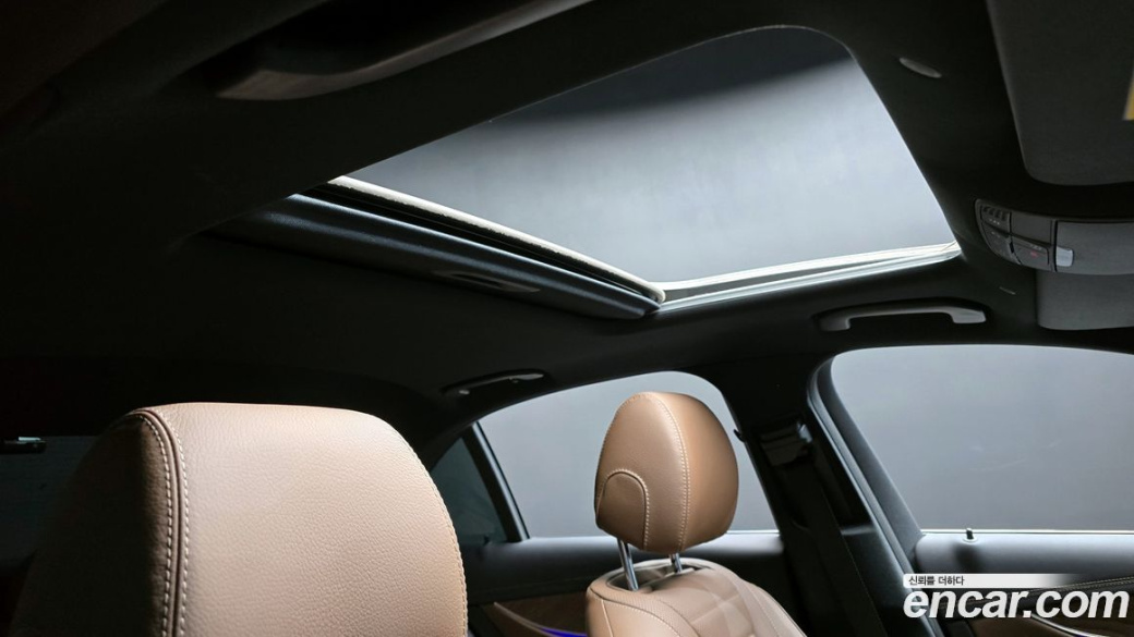 Mercedes-Benz E-Class E220d 4MATIC Exclusive, 2023