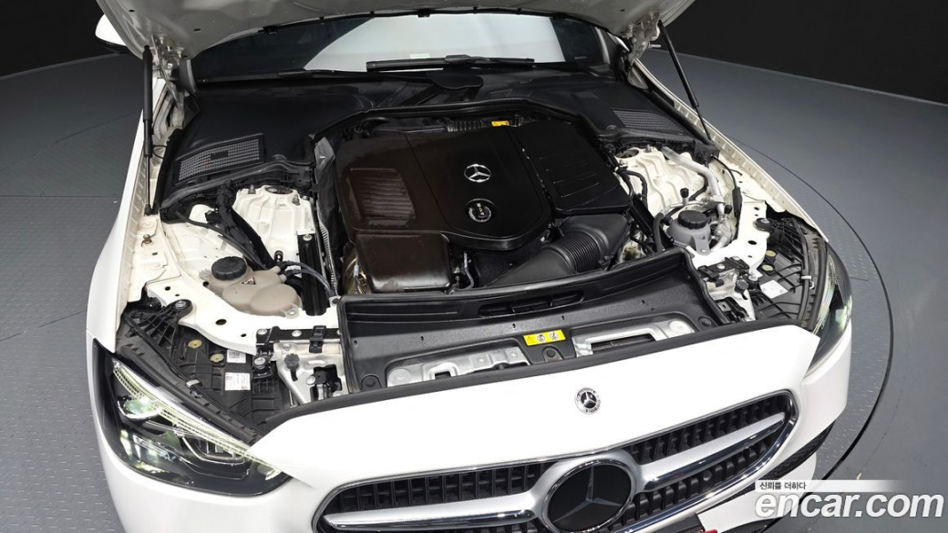 Mercedes-Benz C-Class C200 4MATIC Avantgarde, 2022