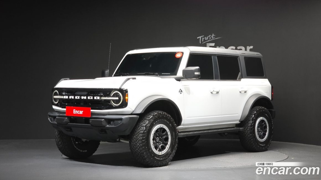 Ford Bronco 2.3 Outer Banks, 2024