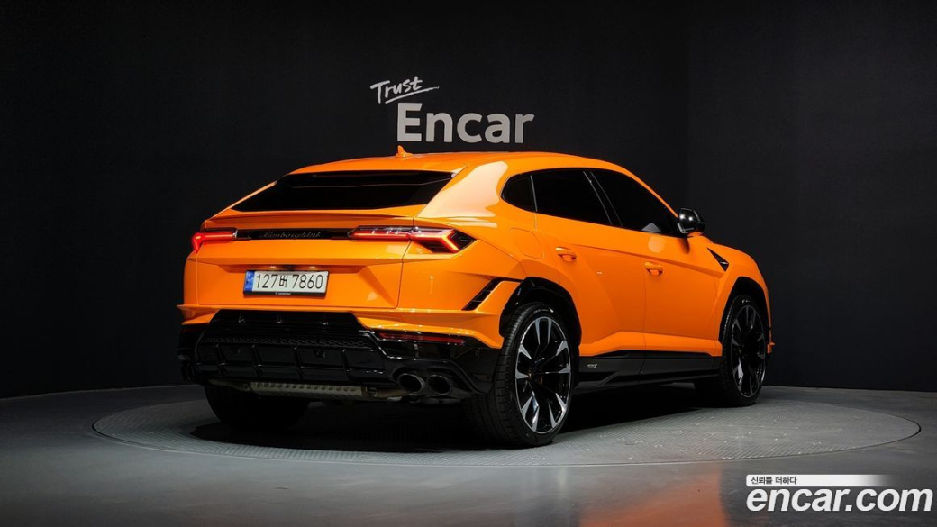 Lamborghini Urus 4.0 V8 S, 2024