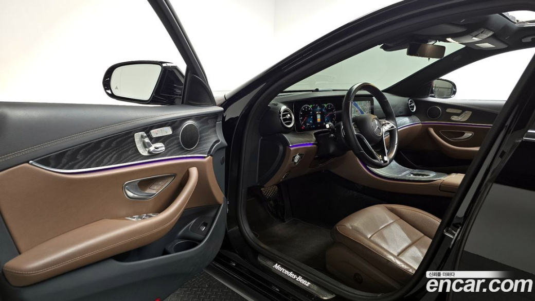 Mercedes-Benz E-Class E250 AMG Line, 2023