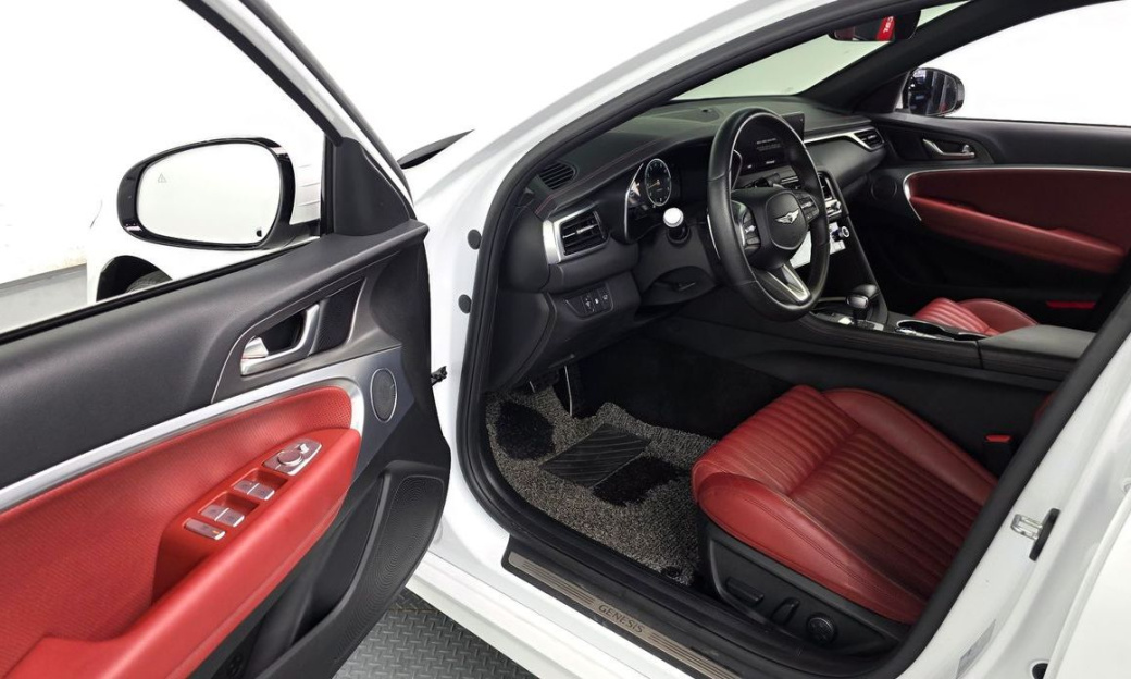 Genesis G70 Gasoline 2.5T 2WD, 2024