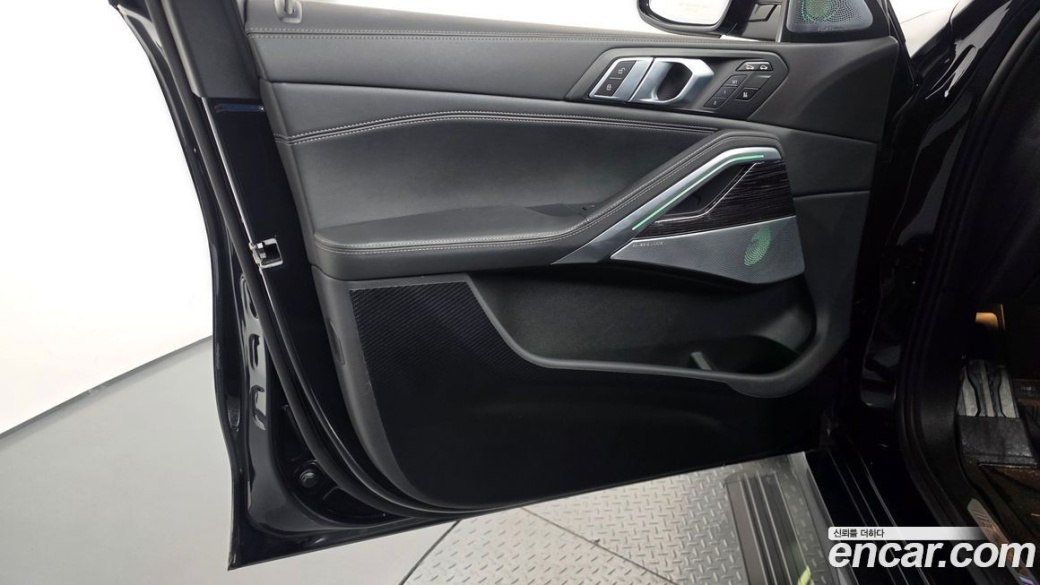 BMW X6 xDrive40i M Sport, 2024