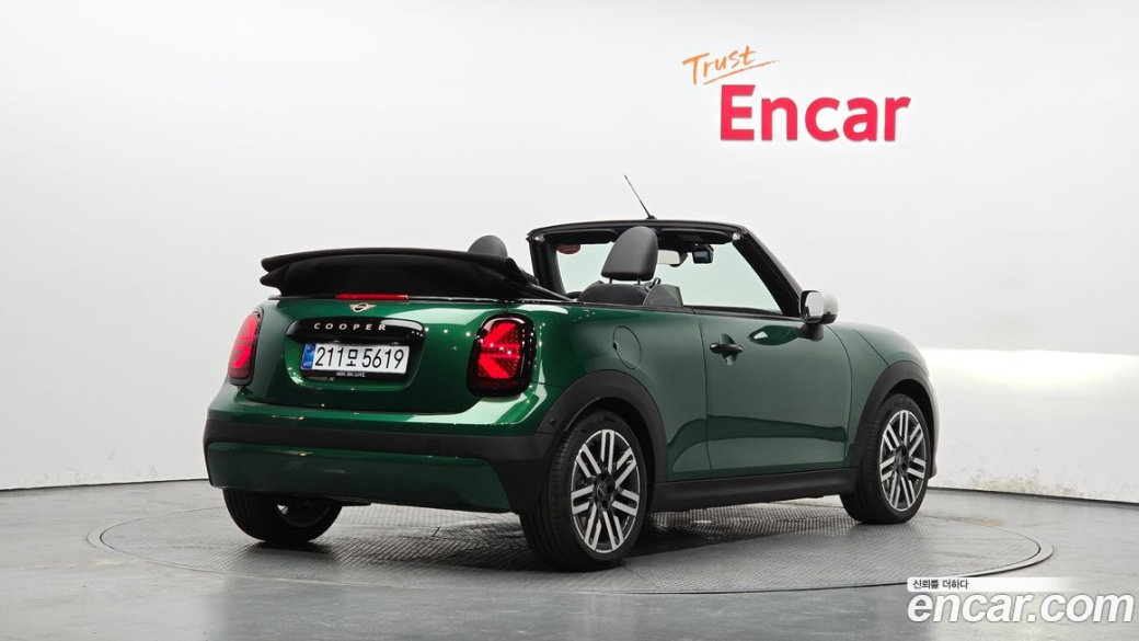 Mini Cooper Convertible Classic, 2025