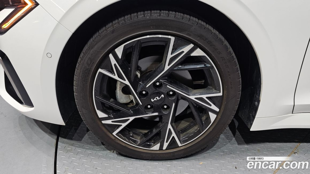 Kia K5 2.0, 2024