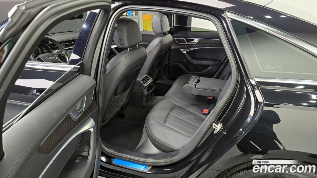 Audi A6 45 TFSI Premium, 2022