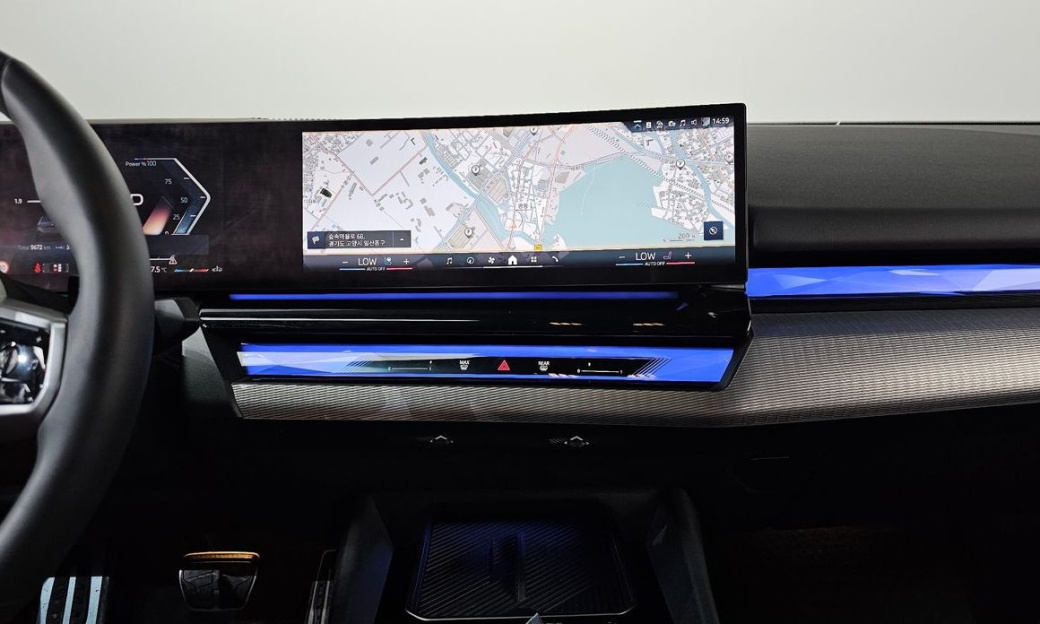 BMW 5-Series 530i xDrive M Sport, 2024