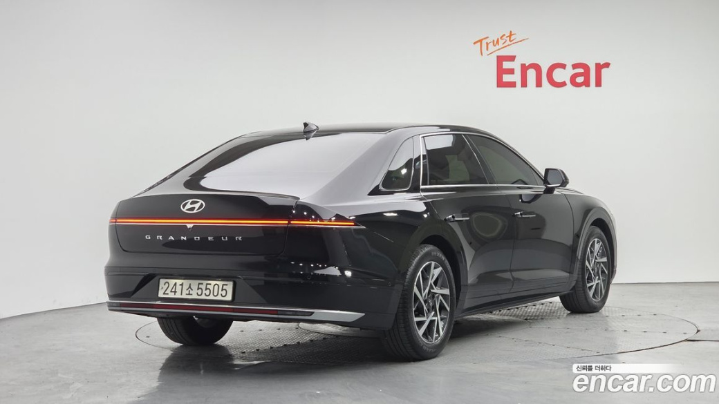 Hyundai Grandeur 2,5 Gasoline 2WD, 2023