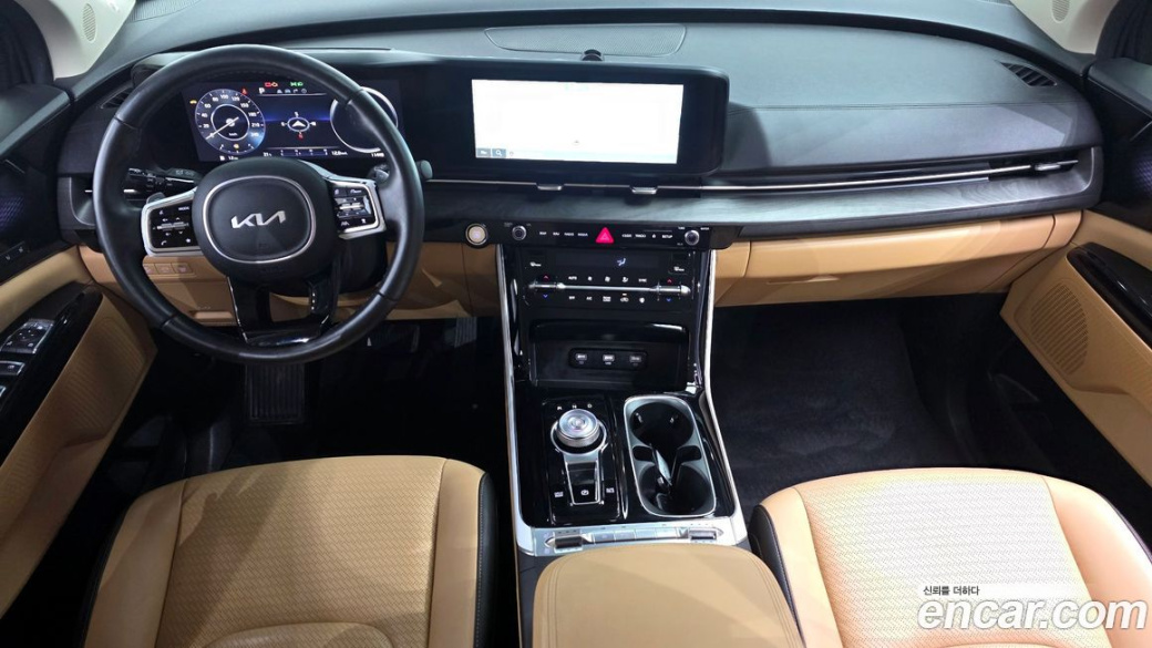 Kia Carnival 9-Seater Signature, 2023