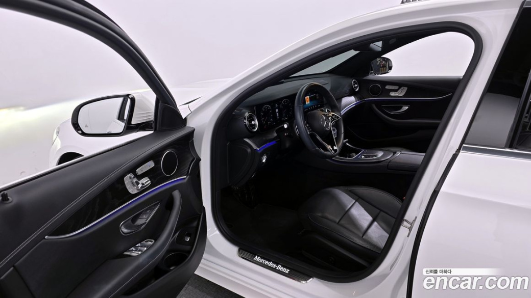 Mercedes-Benz E-Class E250 AMG Line, 2023