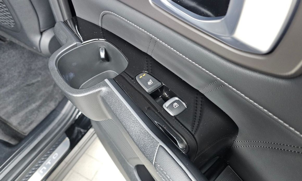 Kia Sorento Diesel 2.2 2WD, 2024