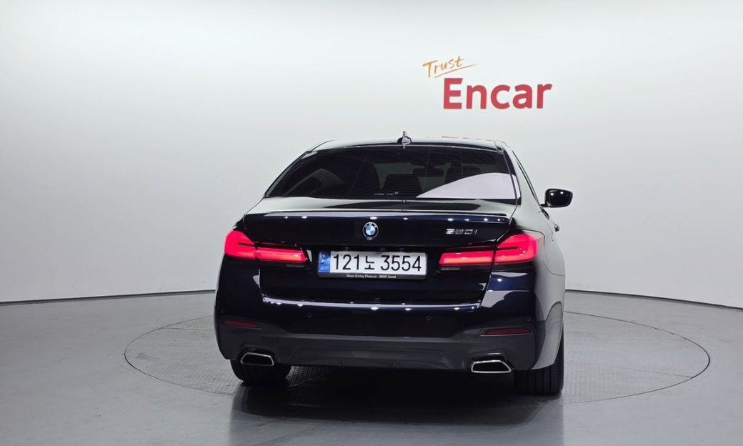 BMW 5-Series 520i M Sport, 2022