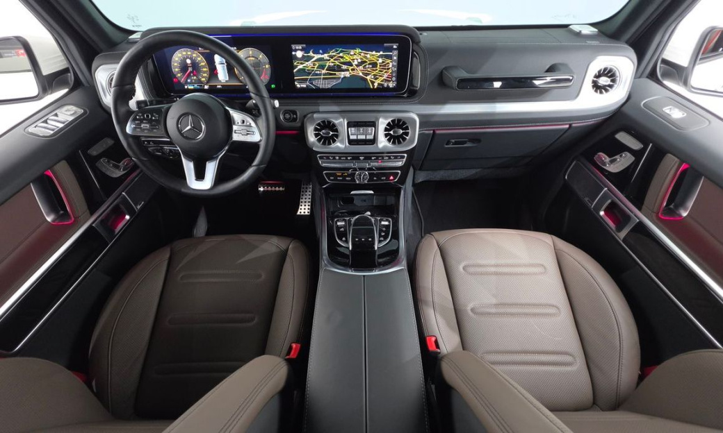 Mercedes-Benz G-Class G400d, 2023