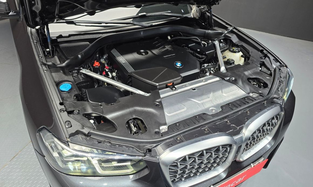 BMW X4 xDrive20i M Sport, 2023