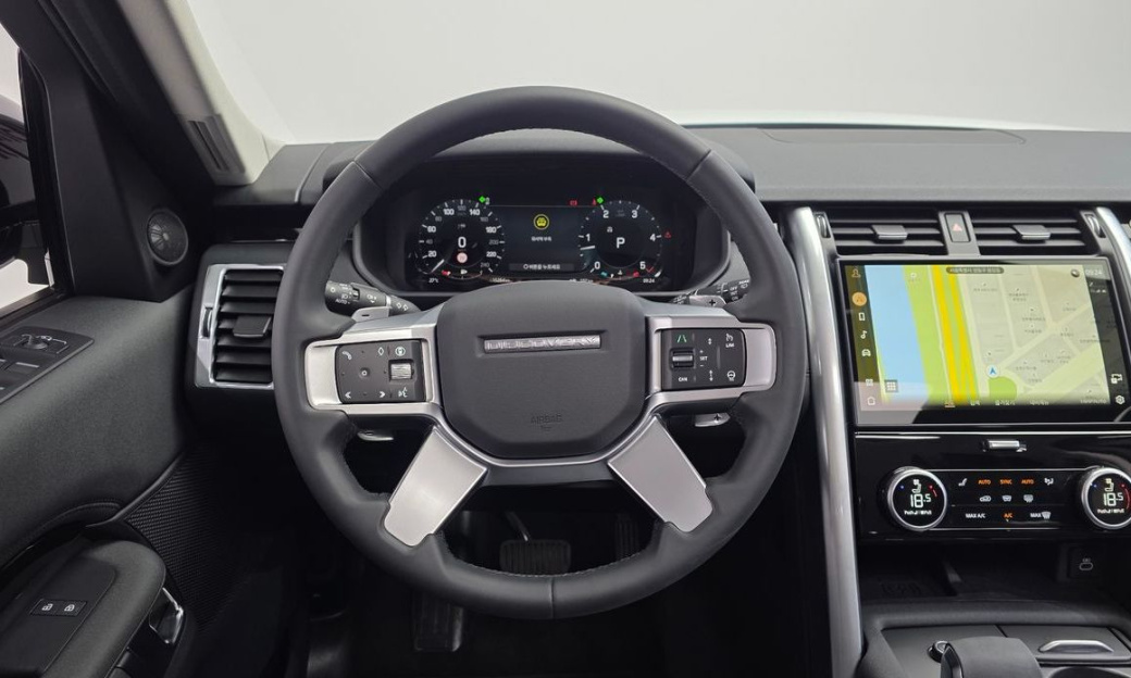 Land Rover Discovery D250 S, 2024