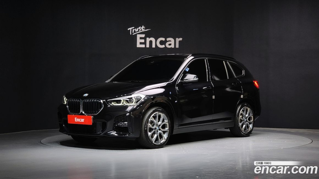 BMW X1 xDrive 20i M Sport, 2022