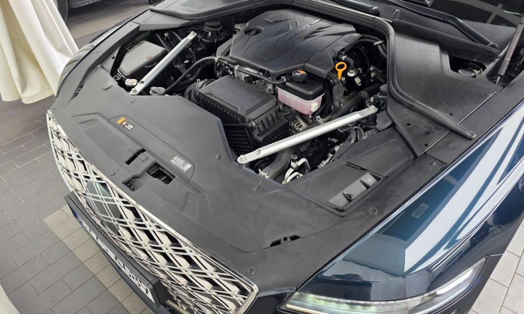 Genesis G80 Gasoline 2.5 Turbo AWD, 2025