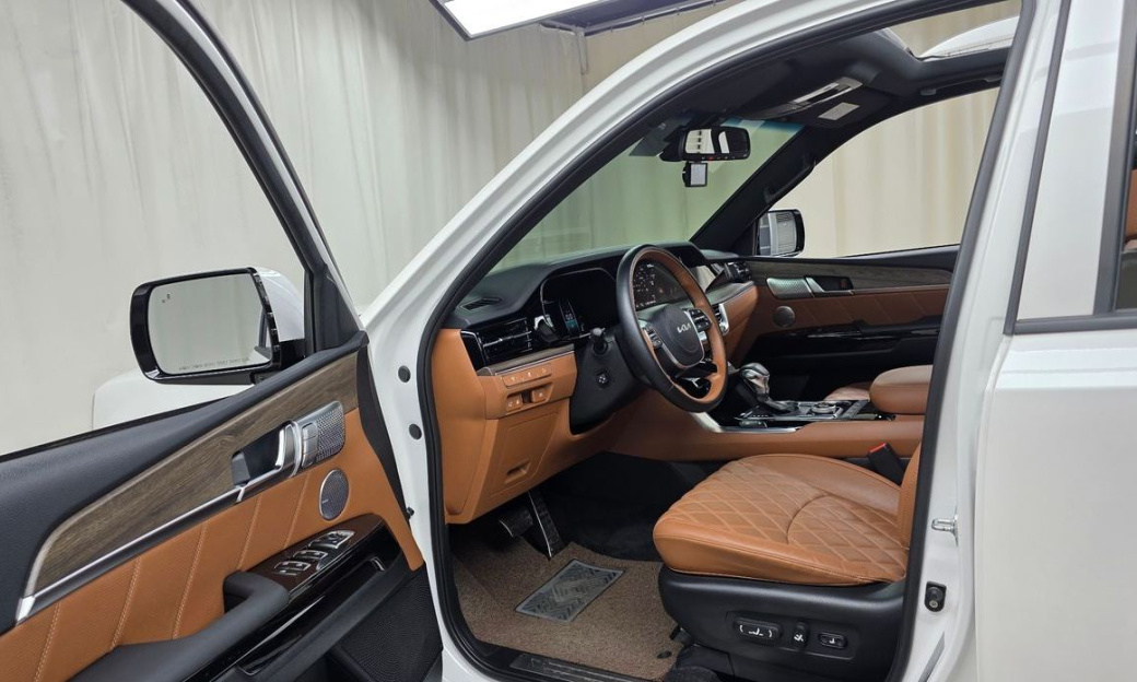 Kia Mohave Diesel 3.0 4WD 6-Seater, 2022