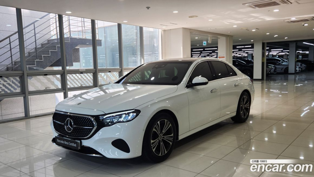 Mercedes-Benz E-Class E200 Avantgarde, 2025