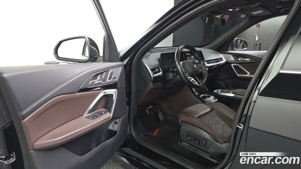 BMW X1 xDrive 20i M Sport, 2024