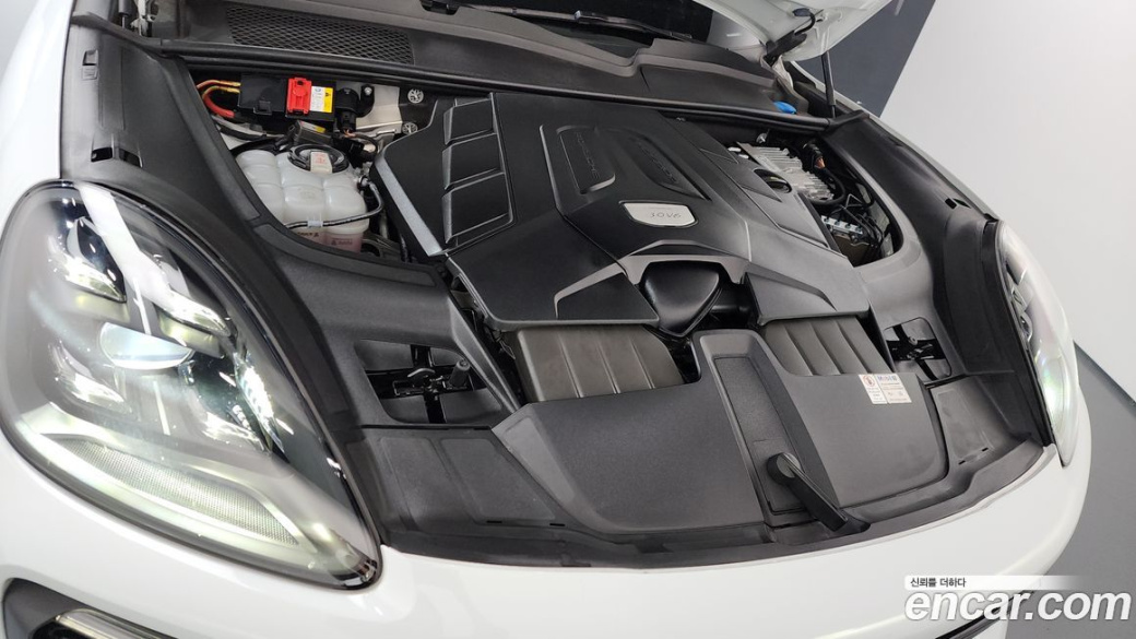 Porsche Cayenne 3.0, 2021