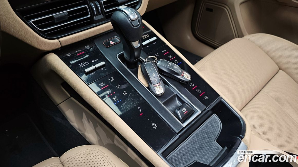 Porsche Macan 2.9 S, 2022