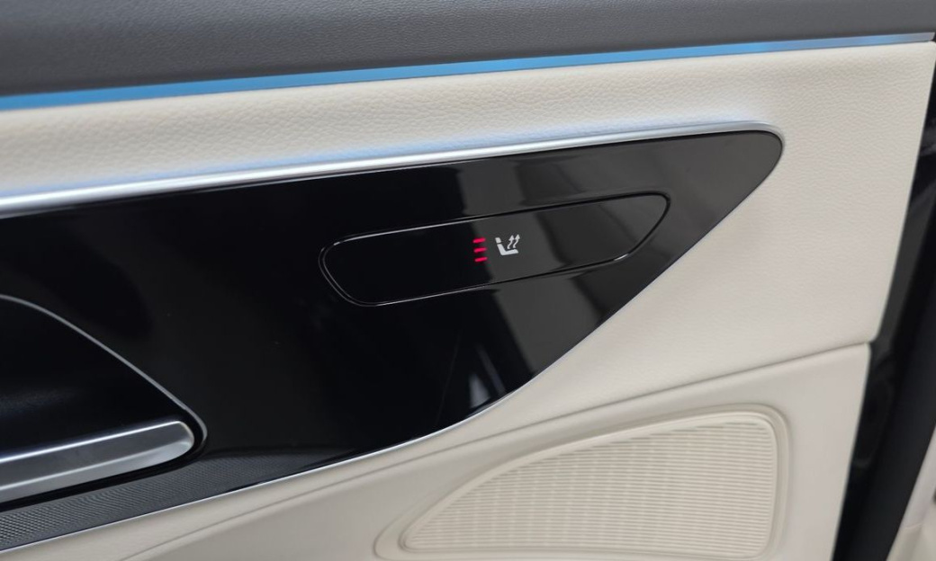 Mercedes-Benz E-Class E220d 4MATIC Exclusive, 2024