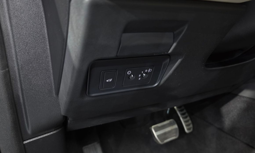Land Rover Discovery Sport P250 S, 2025