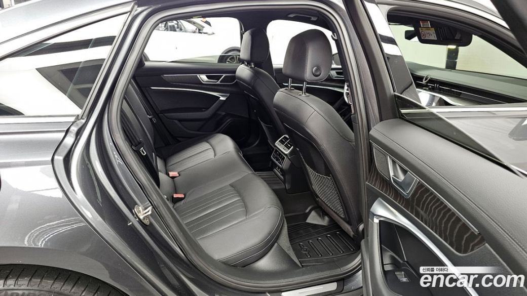 Audi A6 40 TDI Quattro Premium, 2022