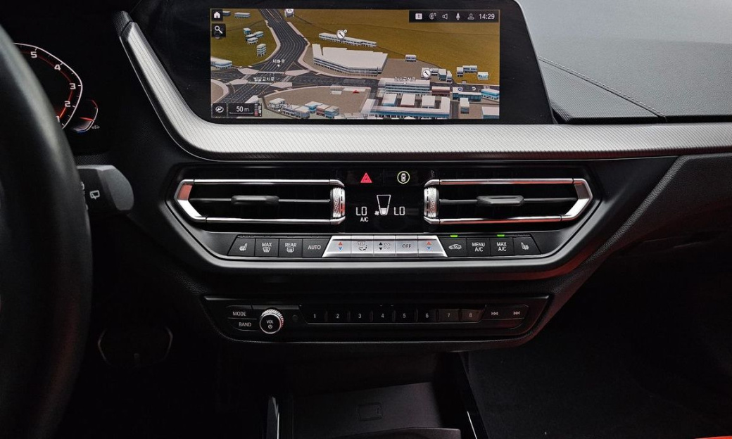 BMW 1-Series M135i xDrive, 2022