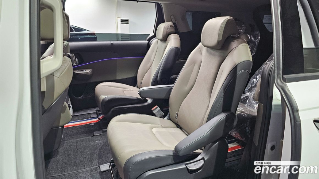 Kia Carnival 9-Seater Noblesse, 2025