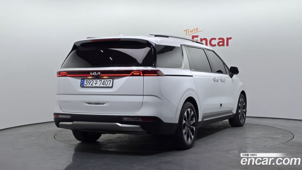 Kia Carnival 9-Seater Noblesse, 2023