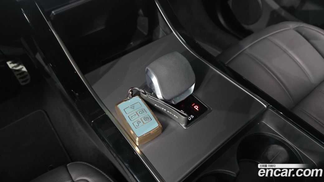 Land Rover Range Rover Evoque P250 Dynamic SE, 2025
