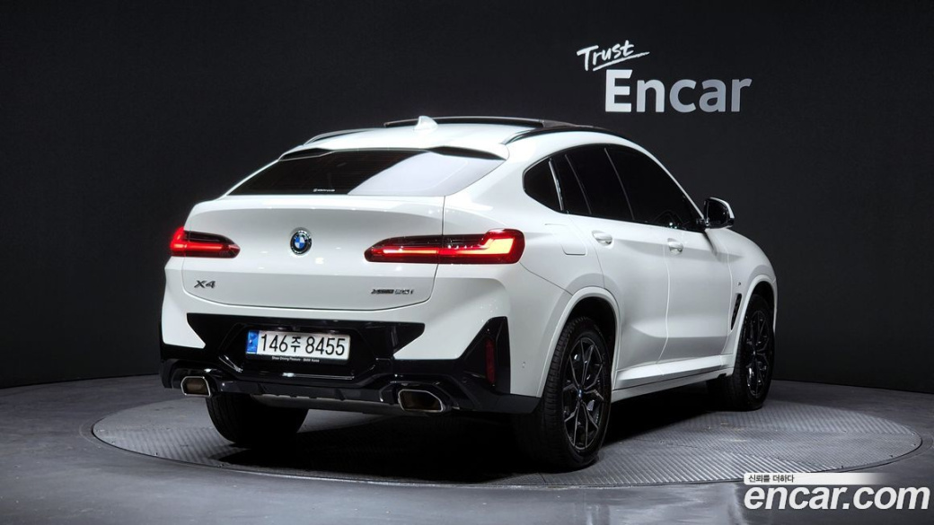 BMW X4 xDrive20i M Sport, 2023