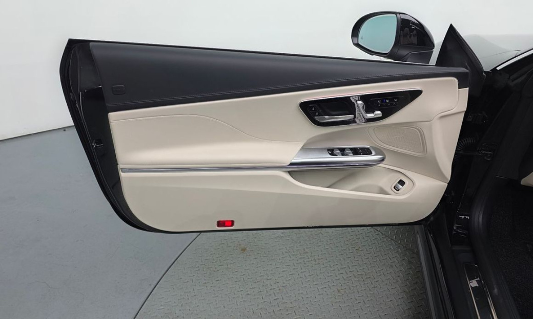 Mercedes-Benz CLE-Class CLE200 Cabriolet, 2024