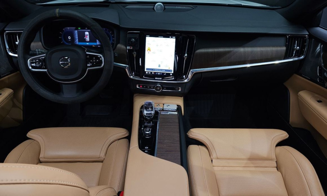 Volvo V90 B5 Ultimate AWD, 2023
