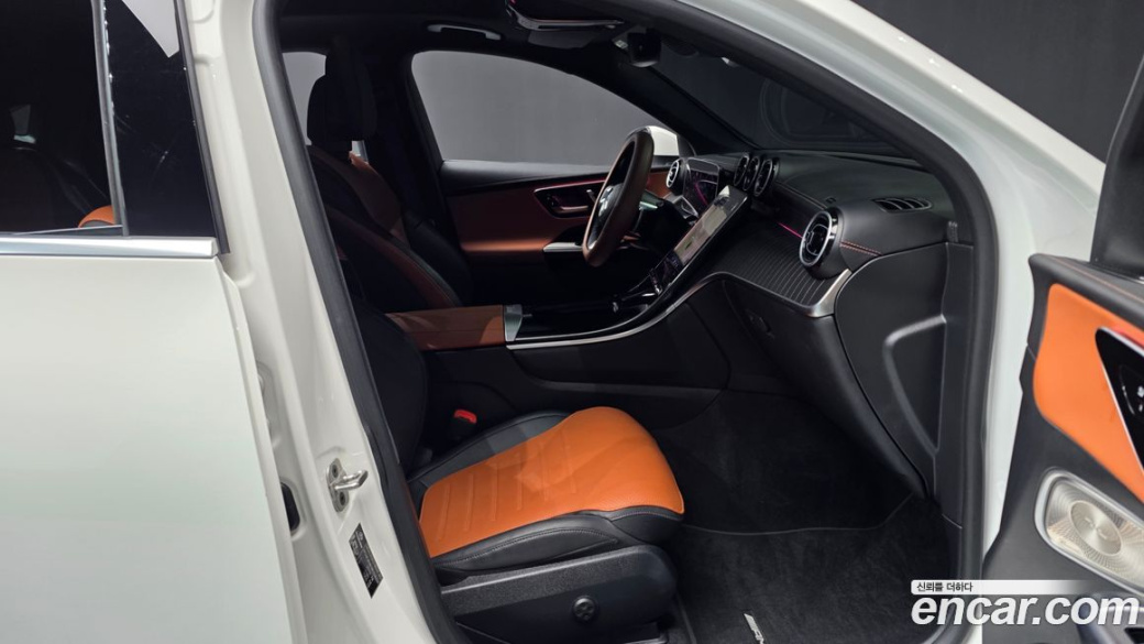 Mercedes-Benz GLC-Class GLC300 4MATIC Coupe, 2024