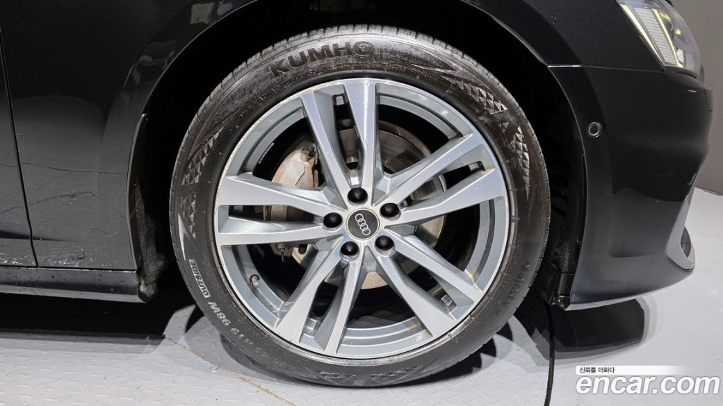 Audi A6 45 TFSI Quattro Premium, 2022