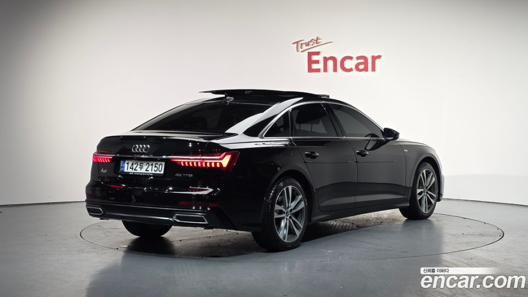 Audi A6 45 TFSI Premium, 2021