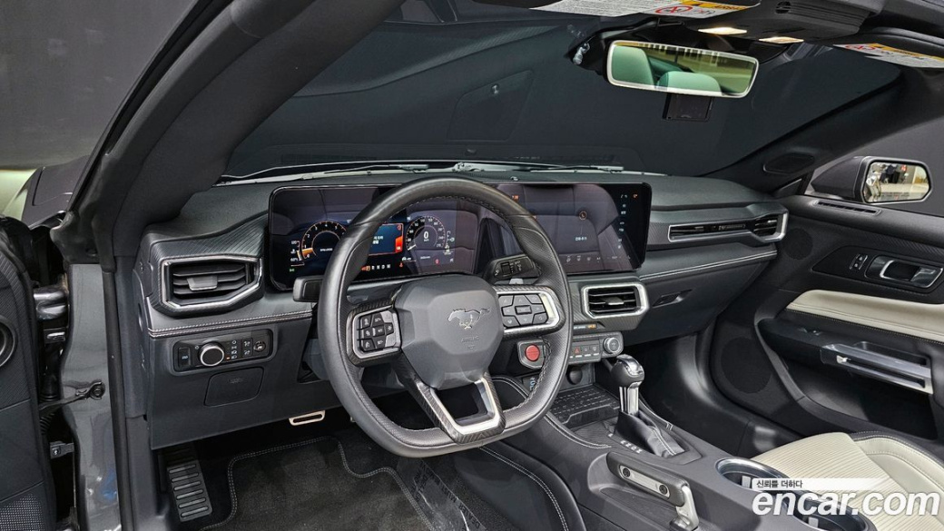 Ford Mustang 2.3 Ecoboost Premium Convertible, 2024