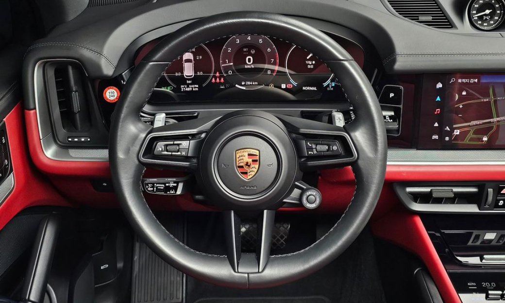 Porsche Cayenne 3.0, 2024