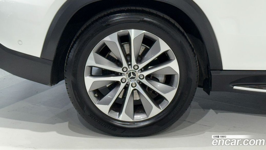 Mercedes-Benz GLE-Class GLE300d 4MATIC, 2023