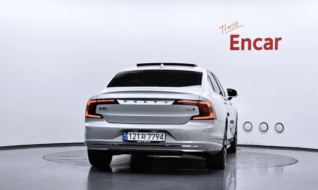 Volvo S90 B6 AWD Inscription, 2022