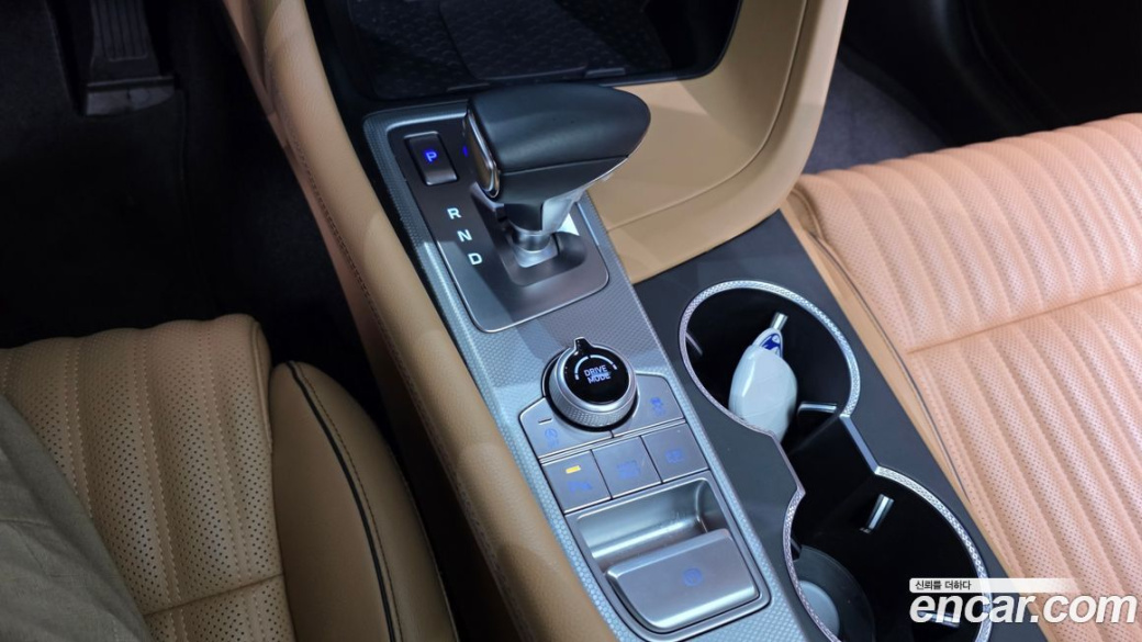 Genesis G70 Gasoline 2.5T 2WD, 2024