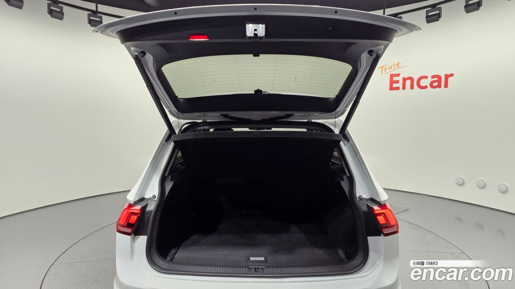 Volkswagen Tiguan 2.0 TDI Premium, 2022