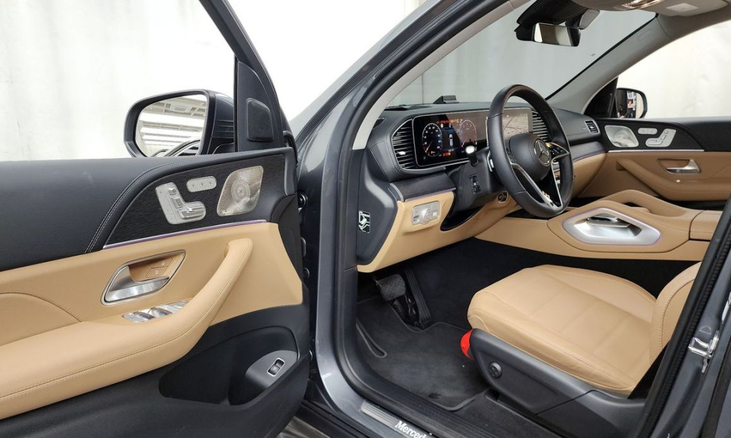 Mercedes-Benz GLE-Class GLE450 4MATIC, 2025