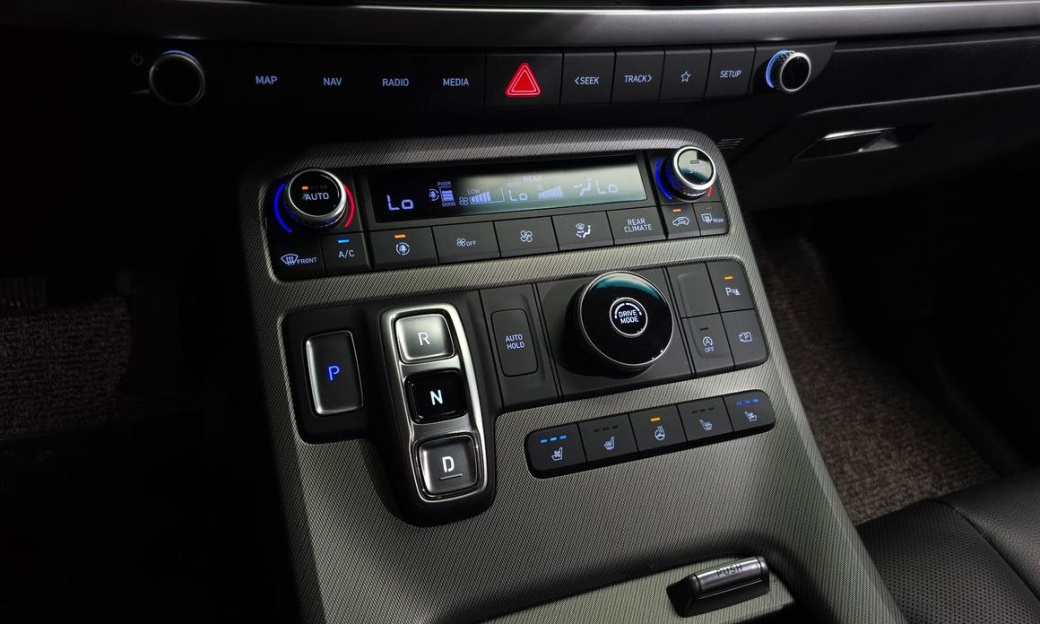Hyundai Palisade Diesel 2.2 2WD, 2024