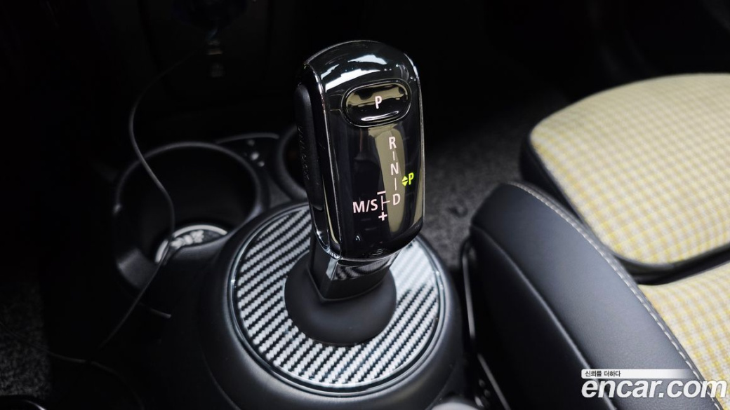 Mini Cooper Convertible Resolute Edition, 2024