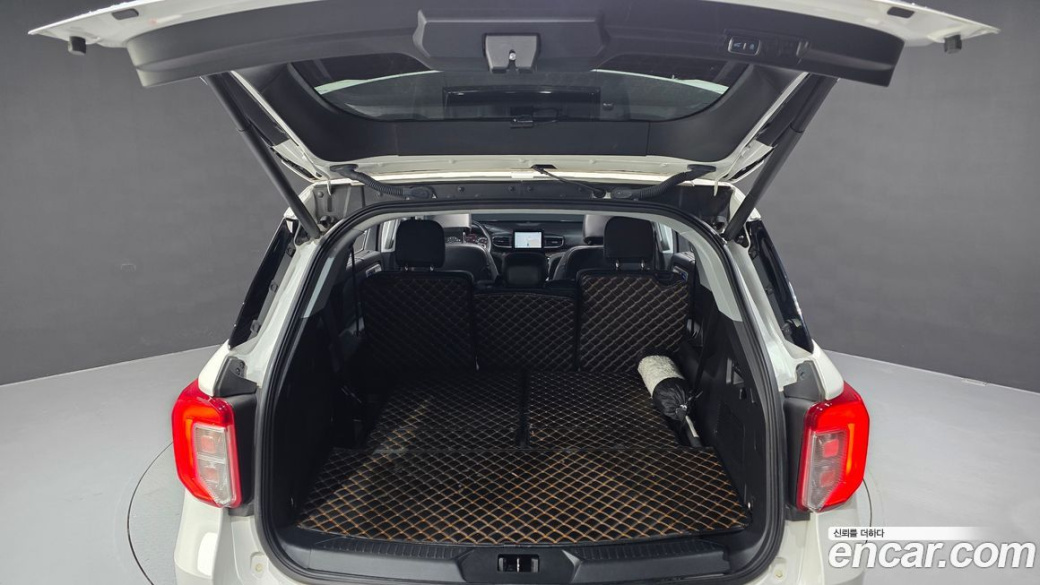 Ford Explorer 2.3 LimIted 4WD, 2022