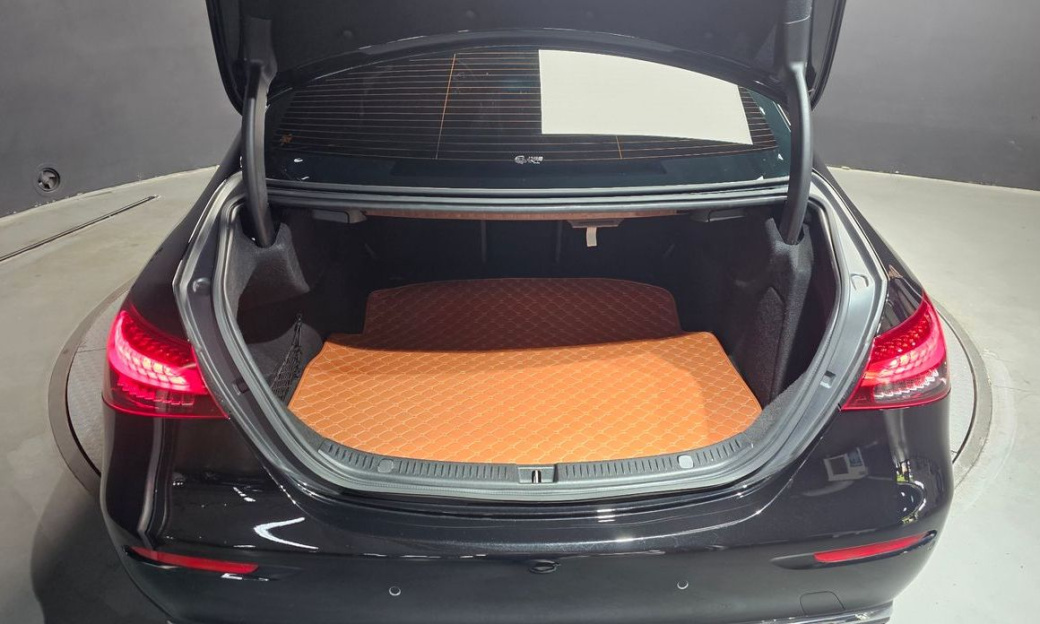 Mercedes-Benz E-Class E250 Exclusive, 2023
